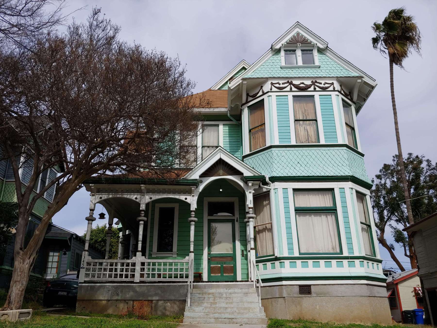 Curated visual reference: Visual Reference: Strolling The Very Victorian Los Angeles A Journey Through Angelino